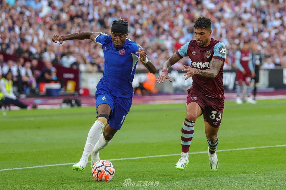 另一位焦点 另一位焦点